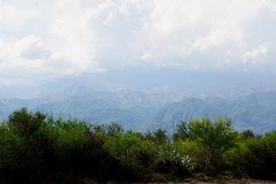 Huillapima, Blick zur Sierra Ancasti, Catamarca