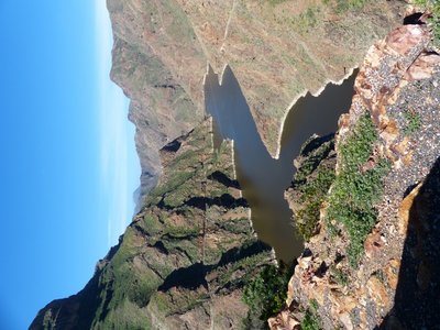 Talsperre auf Gran Canaria.jpg